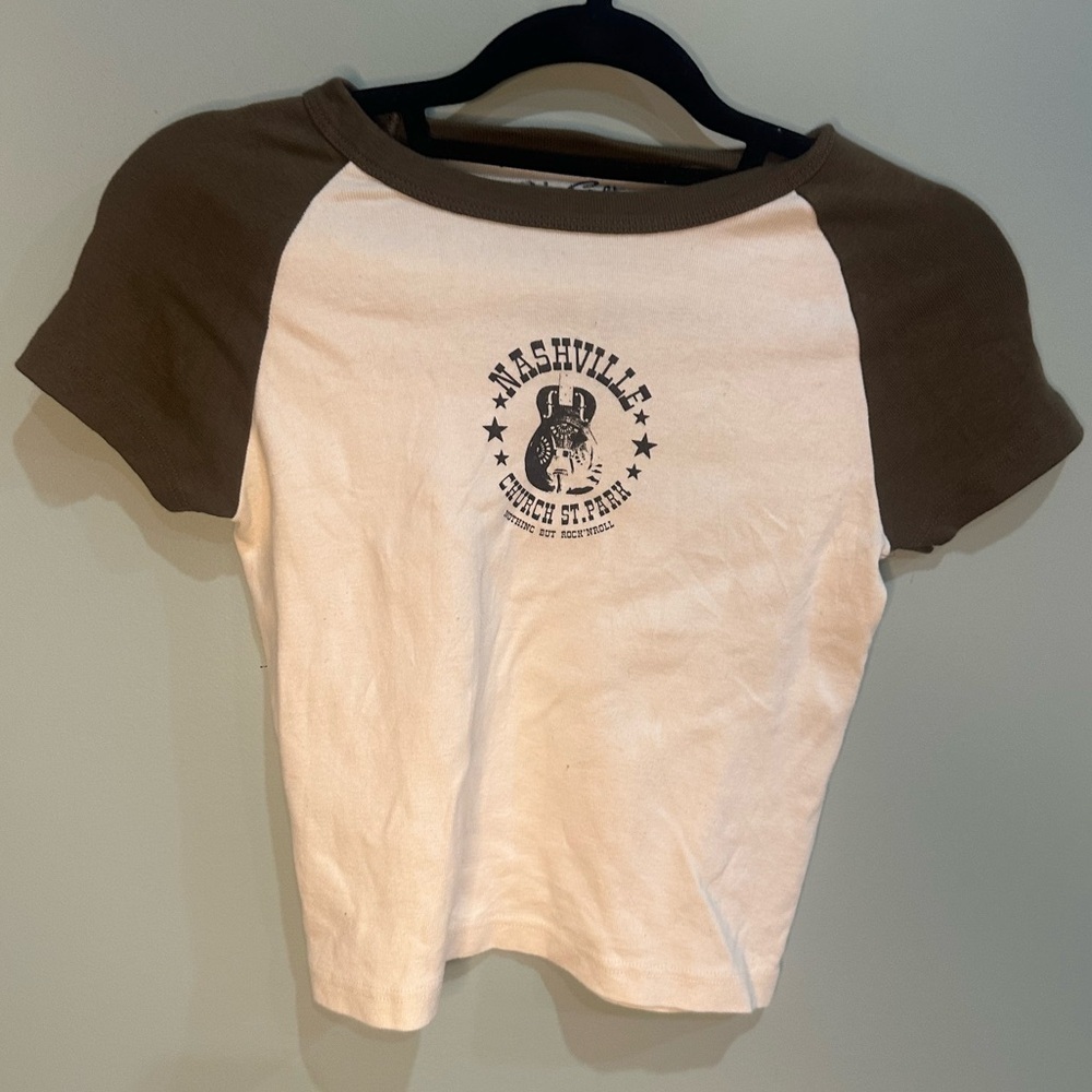 Brandy Melville John Galt women's brown and crime graphic short‎ sleeve t-shirt